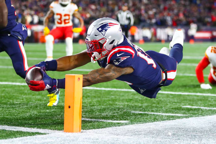 2606509A-BBB5-49E8-AF8D-B3400469EF9B